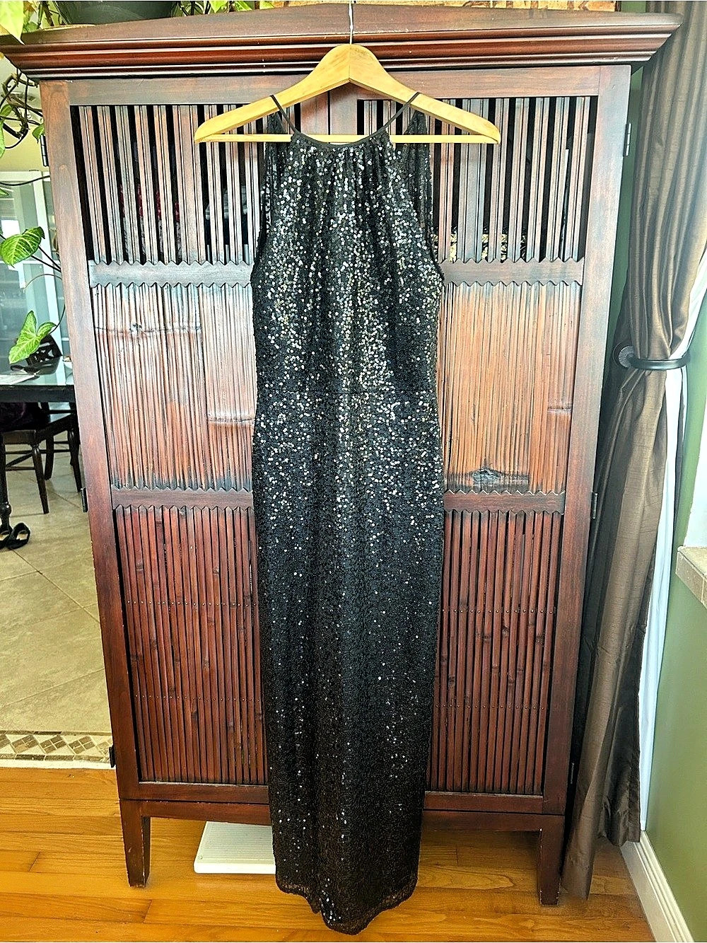 Amsale Sequin full length Evening Gown (Saks 5th Ave) Sz 4 Like New wore@emmy's